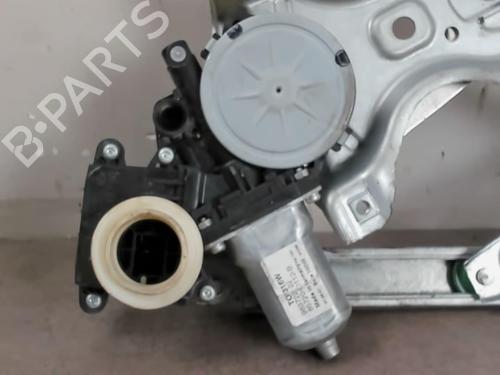 Used Front left window mechanism TOYOTA YARIS (_P9_) 1.4 D-4D (NLP90_, NLP90R) (90 hp) 25515717