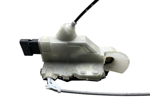 front-left-lock-citroen-c4-cactus-2014-29005086 main image