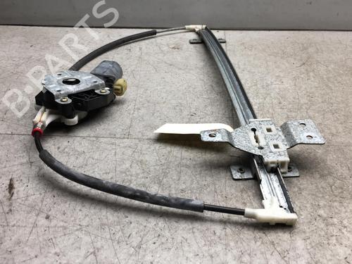 Rudehejsemekanisme Højre foran NISSAN TERRANO II (R20) 3.0 Di 4WD (154 hp) 25546772