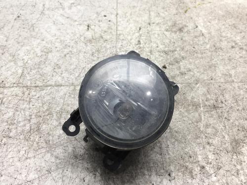 Used Right front fog light Right front fog light OPEL AGILA B (H08) 1.2 (F68) (86 hp) 25556880 25556880