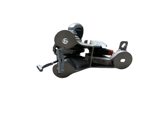 hand-brake-peugeot-2008-i-cu_-2013-26173822 main image