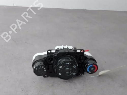 Commande Chauffage FORD FIESTA VI (CB1, CCN) 1.4 TDCi (70 hp) 25553186
