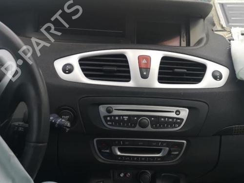 Rear right exterior door handle RENAULT SCÉNIC III (JZ0/1_) 1.5 dCi | BP25560058C130 