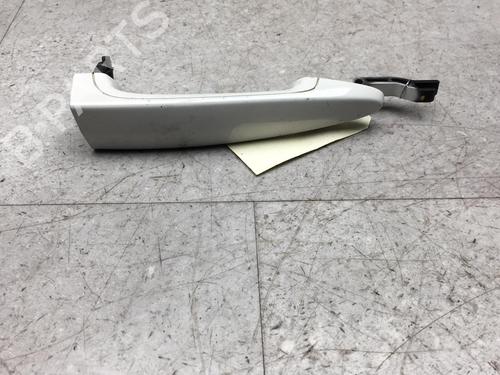 Used Rear right exterior door handle BMW 3 (E90) 320 d (184 hp) 25580810