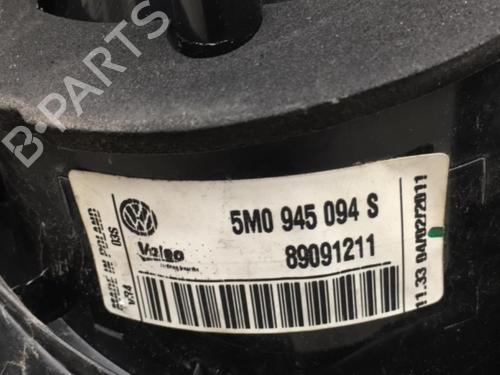 Right tailgate light VW GOLF PLUS V (5M1, 521) 1.6 TDI | BP25533086C80 - Image 2