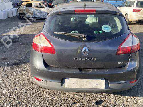 Fuse box RENAULT MEGANE III Hatchback (BZ0/1_, B3_) 1.5 dCi (BZ0C) | BP32865023E1  - Image 12