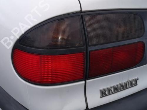 Left taillight RENAULT LAGUNA I (B56_, 556_) 2.2 dT (B569) | BP25531959C34 