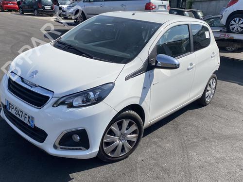 Left front fog light PEUGEOT 108 1.0 VTi 72 | BP26614807C30 - Image 22