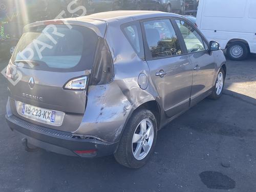Radio RENAULT SCÉNIC III (JZ0/1_) 1.9 dCi (JZ0J, JZ1J, JZ1K, JZ1S) | BP25510472E6 