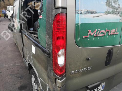 Left headlight RENAULT TRAFIC II Bus (JL) 2.0 dCi 90 | BP25554189C28 