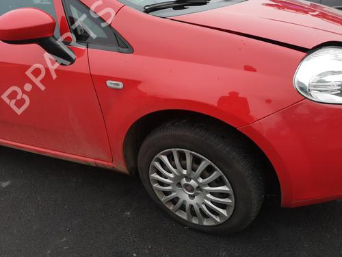 Right front fog light FIAT GRANDE PUNTO (199_) 1.3 D Multijet | BP25538661C31 