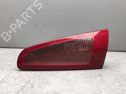 Used Right tailgate light ALFA ROMEO 147 (937_) 1.9 JTDM 8V (937.AXD1A, 937.AXU1A, 937.BXU1A) (120 hp) 25553666