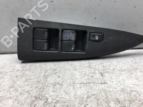 Left front window switch NISSAN NOTE (E11, NE11) 1.5 dCi | BP25580782I27 