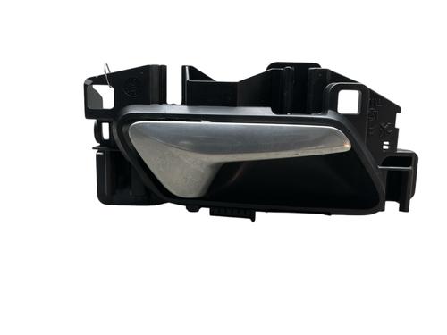 Used Front right interior door handle PEUGEOT 3008 II SUV (MC_, MR_, MJ_, M4_) 1.5 BlueHDi 130 (131 hp) 27344818
