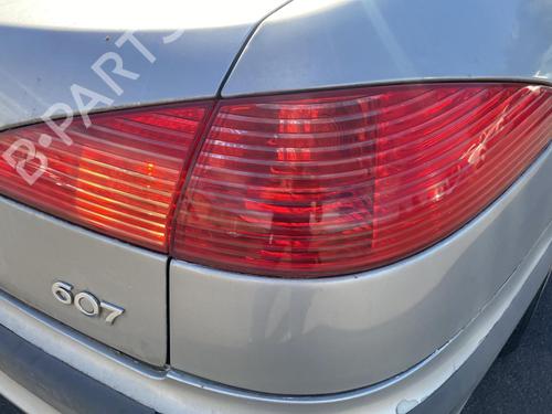 Left tailgate light PEUGEOT 607 (9D, 9U) 2.2 HDi | BP25555798C79 