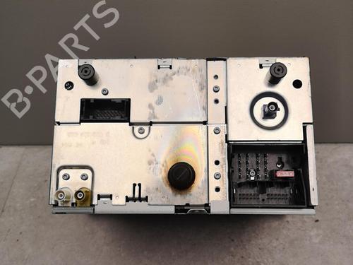 Auto-radio VW TOUAREG (7LA, 7L6, 7L7) 2.5 R5 TDI (174 hp) 25579180