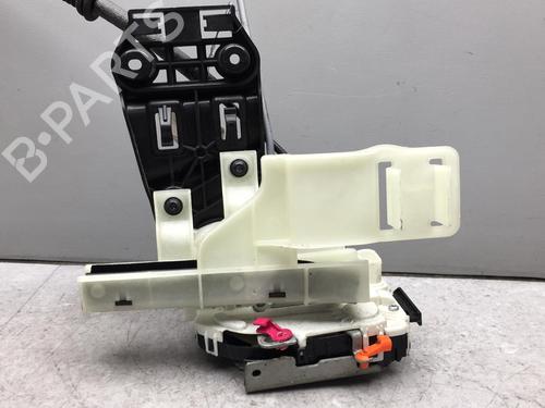 front-left-lock-jeep-wrangler-iv-jl-2017-25556620 main image