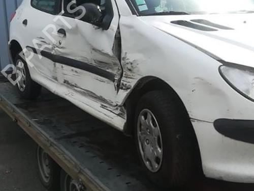 Left headlight PEUGEOT 206 Hatchback (2A/C) 1.1 i | BP25559619C28 