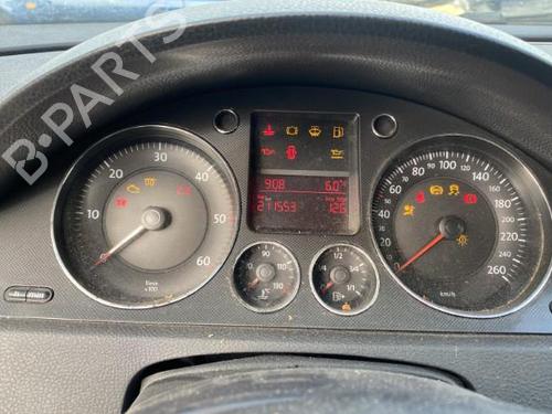 Left headlight VW PASSAT B6 (3C2) 2.0 TDI | BP25572170C28 