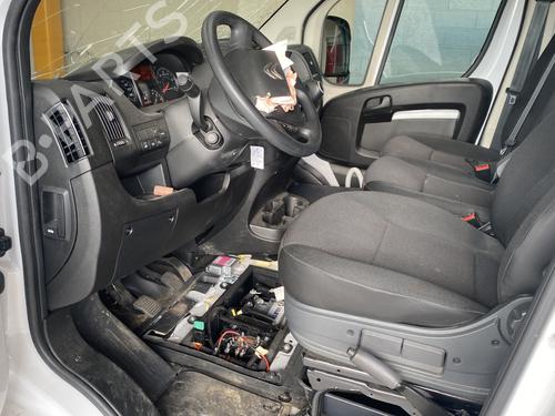 Front right interior door handle CITROËN JUMPER II Van 2.2 BlueHDi 165 | BP31718426I14 - Image 17