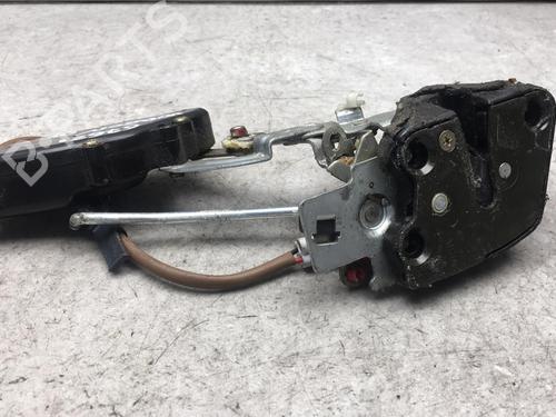 Front right lock SUZUKI WAGON R+ Hatchback (EM) 1.2 (SR412) | BP25522237C97 