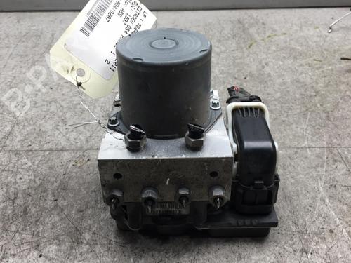 Used ABS pump ABS pump CITROËN DS4 (NX_) 2.0 HDi / BlueHDi 135 (136 hp) 25573330 25573330
