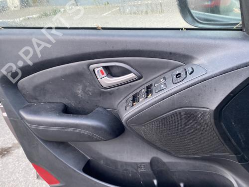 Right front window switch HYUNDAI ix35 (LM, EL, ELH) 2.0 CRDi | BP30648553I26  - Image 7