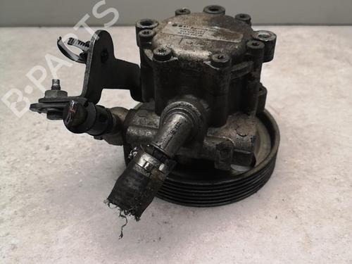 Used Steering pump Steering pump CITROËN C5 II Break (RE_) 1.6 HDi (RE9HZC, RE9HYB) (109 hp) 25537779 25537779