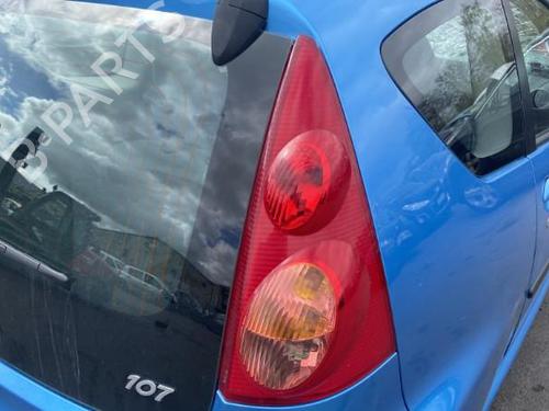 Right taillight PEUGEOT 107 (PM_, PN_) 1.4 HDi | BP25529697C35 