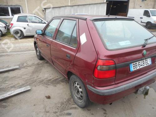 Højre forlygte SKODA FELICIA II (6U1) 1.3 | BP25535794C29 
