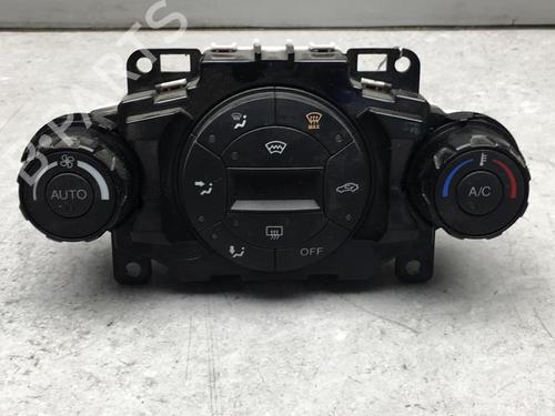 Climate control FORD FIESTA VI (CB1, CCN) 1.6 Ti | BP25561438I5 - Image 2