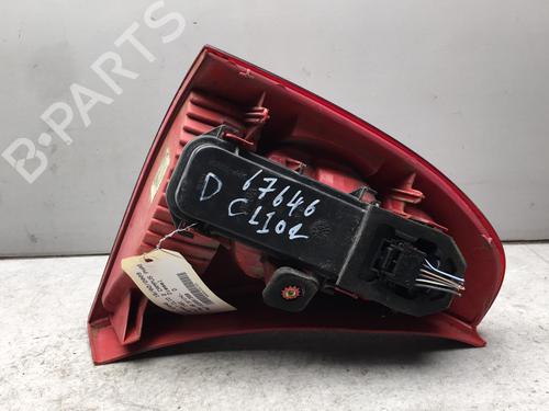 Used Right taillight Right taillight RENAULT CLIO II (BB_, CB_) 1.5 dCi (B/C2J) (68 hp) 25581800 25581800