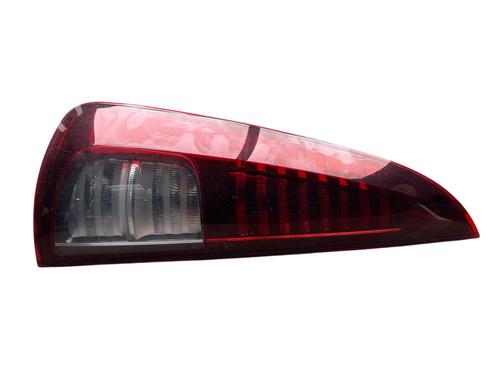 Left taillight RENAULT ESPACE IV (JK0/1_) 2.0 dCi (JK03, JK04, JK1C, JK1G, JK1J, JK1K) 8200394722