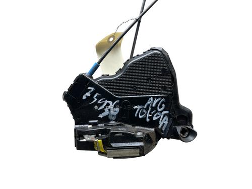 front-left-lock-toyota-avensis-_t25_-2003-2004-2005-2006-2007-2008-31659449 main image