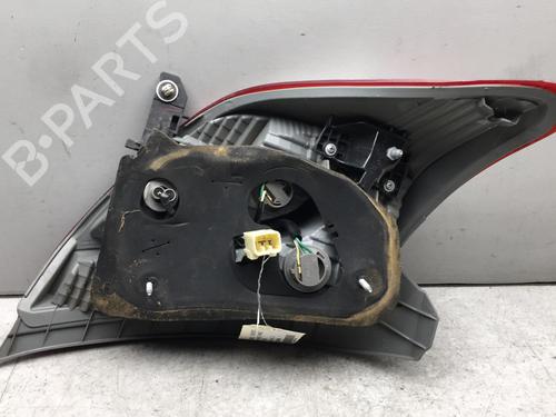 right-taillight-toyota-yaris-_p13_-2010-2011-2012-2013-2014-2015-2016-2017-2018-2019-2020-25514422 main image