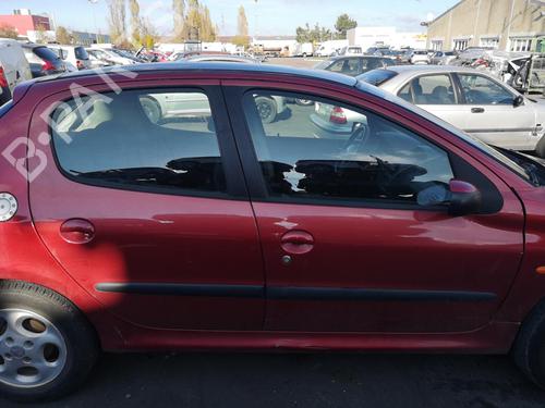 Højre forlygte PEUGEOT 206 Hatchback (2A/C) 2.0 HDI 90 | BP25561642C29 