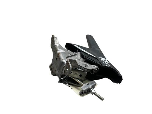 Frein à main PEUGEOT 208 II (UB_, UP_, UW_, UJ_) 1.2 PureTech 75 | BP28837805I18 