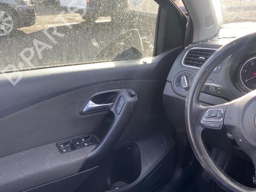 Radio VW POLO V (6R1, 6C1) 1.6 TDI | BP25552092E6 