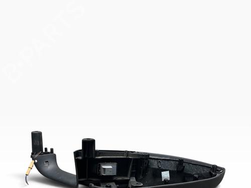 right-front-window-switch-audi-q3-8ub-8ug-2011-2012-2013-2014-2015-2016-2017-2018-2019-2020-30817685 main image