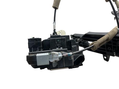 rear-left-lock-nissan-pulsar-hatchback-c13-2014-33234344 main image