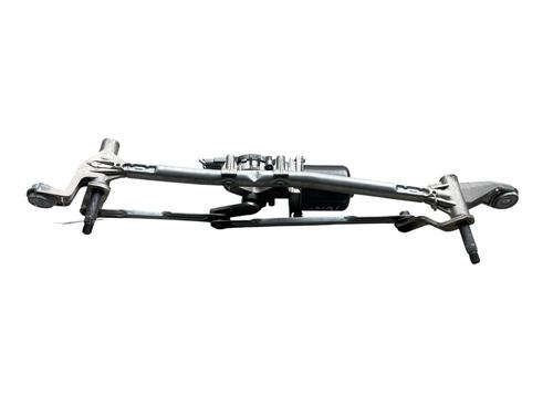 Used Front wiper motor RENAULT MEGANE IV Hatchback (B9A/M/N_) 1.5 Blue dCi 115 (B9A6) (116 hp) 28203725