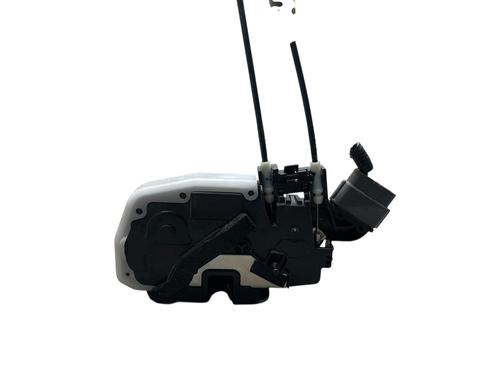 Rear left lock NISSAN JUKE (F15) 1.5 dCi | BP25566961C100