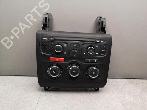 Used Climate control Climate control HYUNDAI COUPE II (GK) 1.6 16V (107 hp) 25554366 25554366