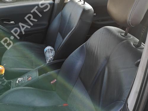 Left tailgate light RENAULT LAGUNA II (BG0/1_) 2.0 dCi (BG1T) | BP25560962C79  - Image 25