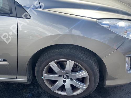 Fuel flap PEUGEOT 308 I (4A_, 4C_) 1.6 HDi | BP25520017C131