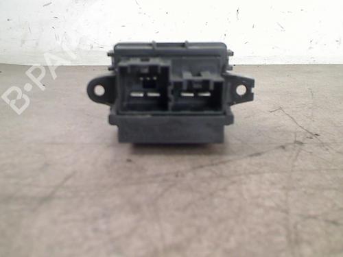 Heater resistor IVECO DAILY IV Van 35C13 V, 35C13 V/P, 35S13 V, 35S13 V/P 42562362