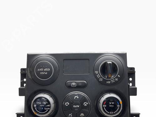 Used Climate control Climate control 39179726 39179726