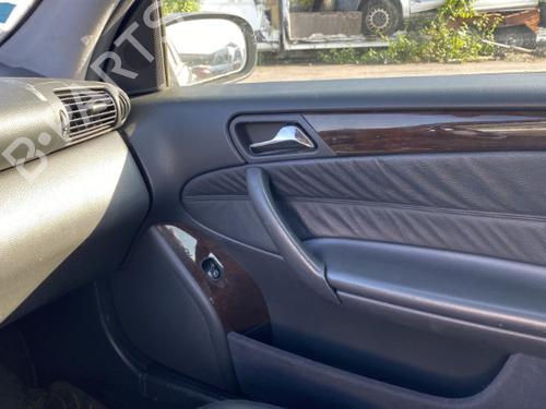 Venstre bak lås MERCEDES-BENZ C-CLASS T-Model (S203) C 200 CDI (203.204) | BP25513983C100 