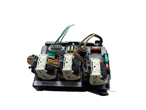 Used Fuse box Fuse box CITROËN C3 II (SC_) 1.0 VTi 68 (68 hp) 33209342 33209342