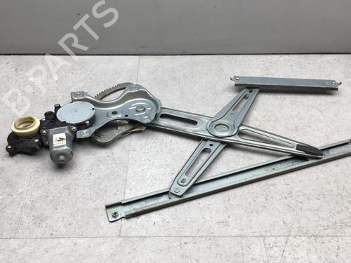 Rudehejsemekanisme ventre foran TOYOTA YARIS (_P9_) 1.4 D-4D (NLP90_, NLP90R) (90 hp) 25579658